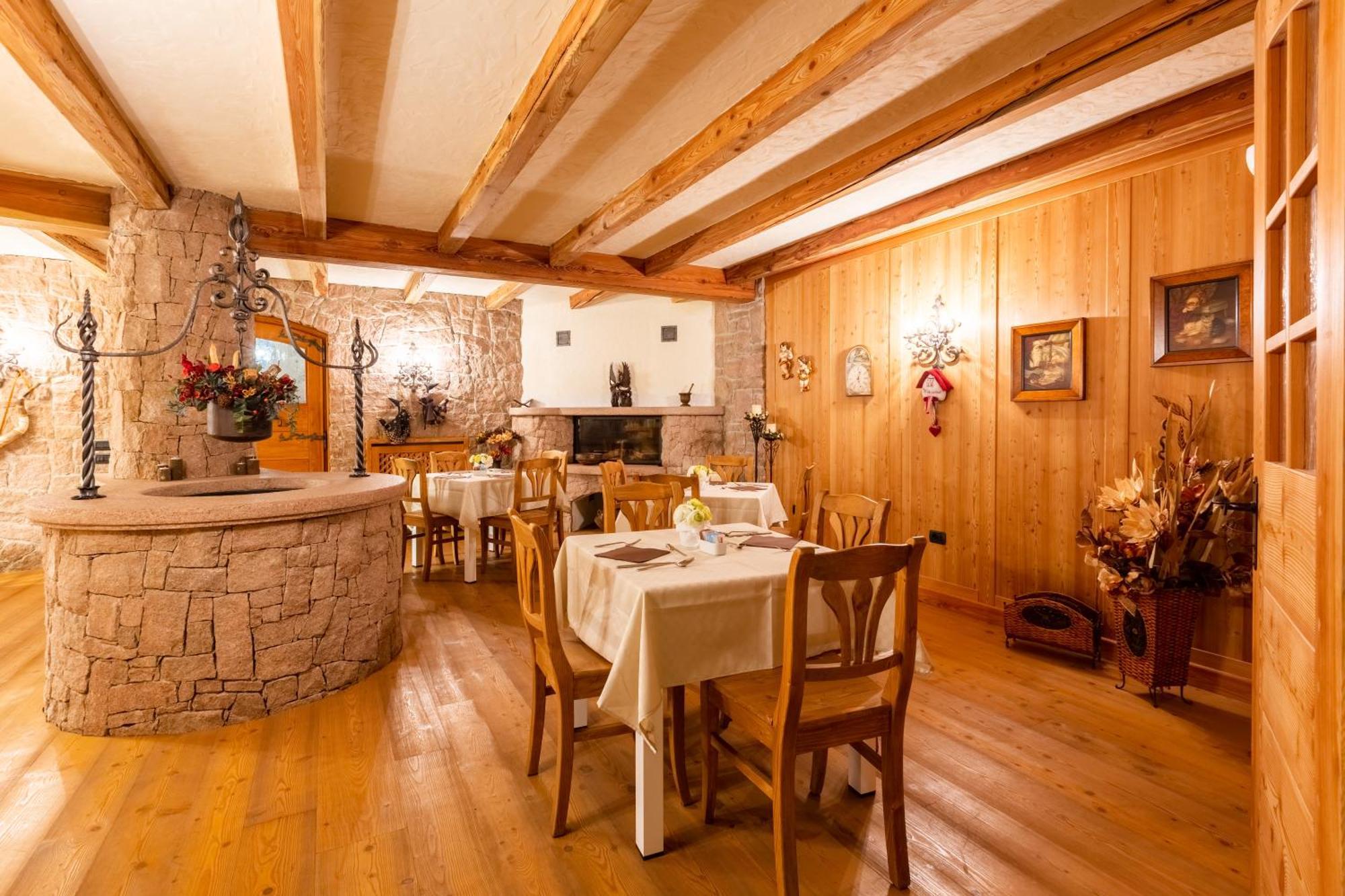 Appartamento Le Colonne - Relais Villa Quercia Тассулло Экстерьер фото